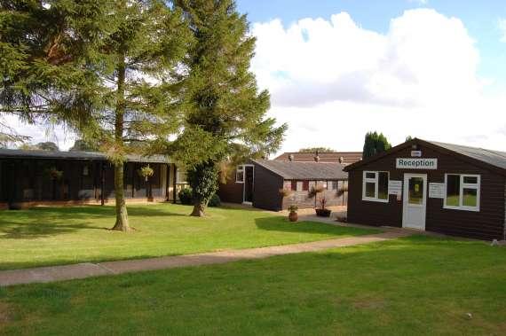 boarding kennels